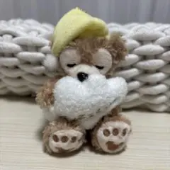 ダッフィー　ぬいぐるみ　バッジ