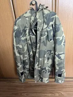 迷彩 フリースジャケット