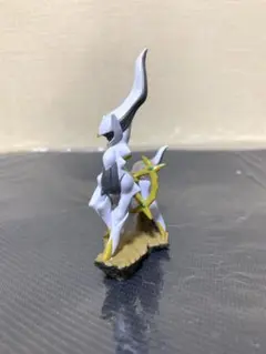 ポケモンHG・SS予約特典フィギュア　アルセウス