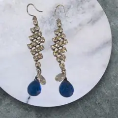 新品◆揺れるキラキラお洒落フェミニンドロップピアス