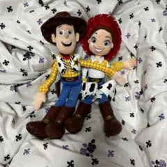 トイストーリー　ぬいぐるみ　2体セット ウッディー　ジェシー　ディズニーランド