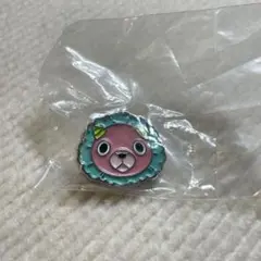 スパイファミリー　アイコンピンバッジ　キメラさん