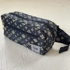 Daily russet デイリーラシット　ウエストポーチ　ウエストバッグ