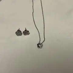 ネックレスのみ