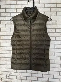 ユニクロ　ウルトラライトダウンベスト