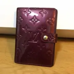 ルイ ヴィトン ヴェルニ手帳