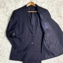 極美品✨ エルメネジルドゼニア スーツ イタリア生地 M 紺 艶感 ストライプ 極美品✨ エルメネジルドゼニア スーツ イタリア生地 M 紺 艶感