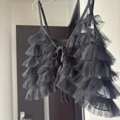 しまむフリル付き ブラック チュール ビスチェ