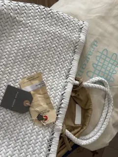 Item thumbnail for item 970004e5-3f96-4cb4-ac8d-aa458275e404