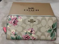 COACH フラワープリント 長財布