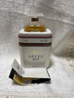 GUCCI No.3 parfum グッチ　ナンバー3 No3 パルファムのサムネイル