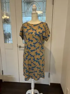 TSUMORI CHISATO 猫 犬 総柄 ワンピース　ベージュ　ブルーのサムネイル