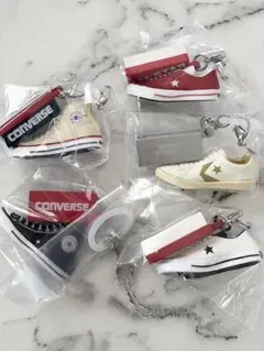 CONVERSE スニーカー　めじるしアクセサリー5個セット　コンバース