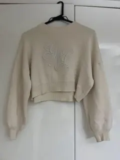 INGNI クリーム色 クロップドニット