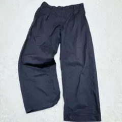 【美品】GU ジーユー　カーブタックアンクルパンツ　Sサイズ　ブラック