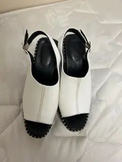 Elvis Luse サンダルのサムネイル