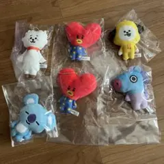 BT21 マスコット　キーチェーン　BTS