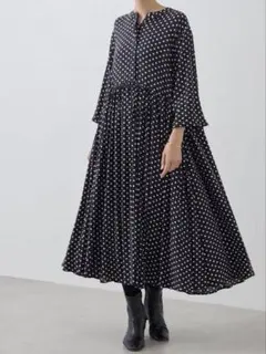 【未使用】BEARDSLEY ビアズリー ドットギャザーボリューム袖ワンピース