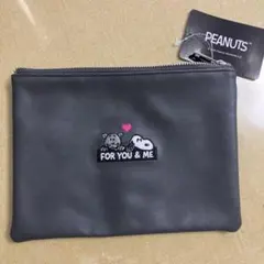 ♡可愛い♡PEANUTS スヌーピーファーロンポーチ 黒