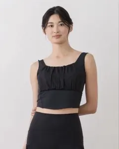 SUKALA ヨガウェア　レース フリル付きクロップトップ　新品　M