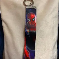 アベンジャーズ　キーホルダー　スパイダーマン
