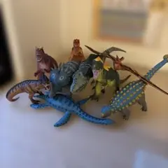恐竜フィギュアセット おもちゃ　9体