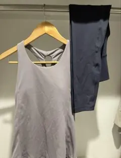 レギンス　タンクトップセット　ヨガ　ピラティス