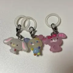 ゆるっとめじるしアクセサリー　ウサハナ　ボンボンリボン　しろうさ