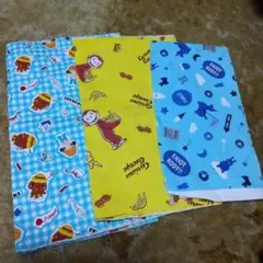 3種類セット　キャラクター生地はぎれ　ハンドメイドに　おさるのジョージ　ロディ他