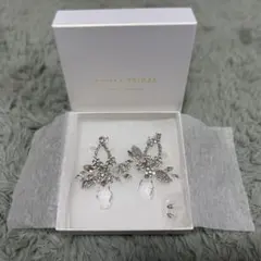 【受注生産品】 STELLA BRIDAL　スワロ使用ピアス