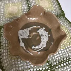ハンドメイド陶器皿 波形デザイン 36