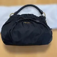 PRADA ブラック ナイロン ハンドバッグ