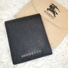 ◯近年モデル◯BURBERRY 二つ折り 財布 シボ革 メンズのサムネイル