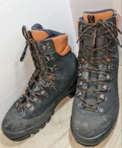 Item thumbnail for item 8bb27990-da57-4bd7-b6e6-9de5983fa753