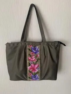 Item thumbnail for item 4ba74134-fffd-4cdb-8dff-bf2f2348e373