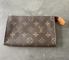 LOUIS VUITTON ルイヴィトン バケット付属ポーチのサムネイル