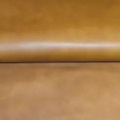 ★35807 馬革 本革(プロフィールをお読み下さい