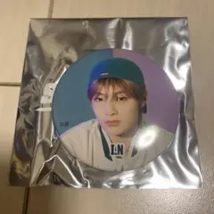 Stray Kids バンチャン XMAS POPUP缶バッジ サイン入り straykids pop up 缶バッジ バンチャン Bangchan - メルカリ