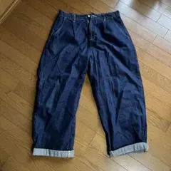 濃紺 ストレートレッグ デニムパンツ Mサイズ
