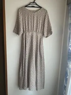 ロペピクニック　ピンクベージュ　水玉　半袖　ロングワンピース