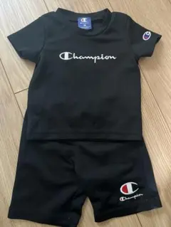 Champion 黒 ジャージショートパンツセット　セットアップ　80センチ