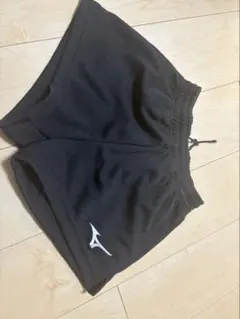 バレーボールパンツ　レディース