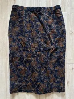 レトロタイトスカート