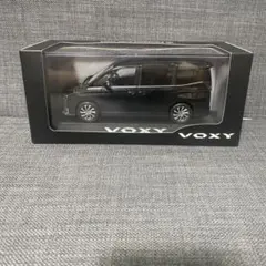 ヴォクシー　ミニカー　グリッターブラックガラスフレークのサムネイル