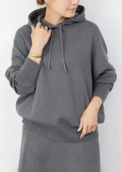 ドゥーズィエムクラス パーカー