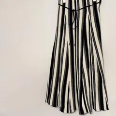 Mila Owen ニットスカート レディース クリーム×黒 ストライプ