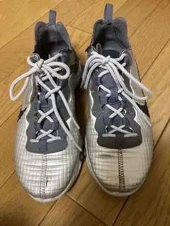 Nike ランニングシューズ シルバー/グレー　サイズ24cm