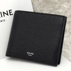 極上美品⭐️CELINE セリーヌ 現行 バイフォールドウォレット 二つ折り 財布のサムネイル