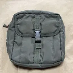 UNIQLO U ブラック ショルダーバッグ 4点セット - メルカリ