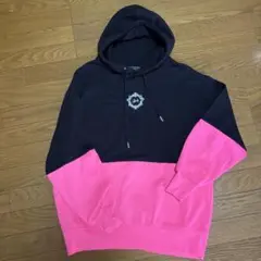 Rady フード付きパーカー 黒/ピンク